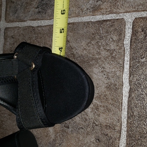 FASHION NOVA 6 INCH GLADIATOR STYLE CHUNKY PLATFORM HEELS SIZE 11 - Picture 14 of 14